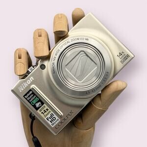Nikon Coolpix S8200 Digital Camera | 16.1MP | Silver
